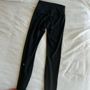 Lululemon Wunder Train Contour Fit High-Rise Tight 25” SIZE 6 BLACK